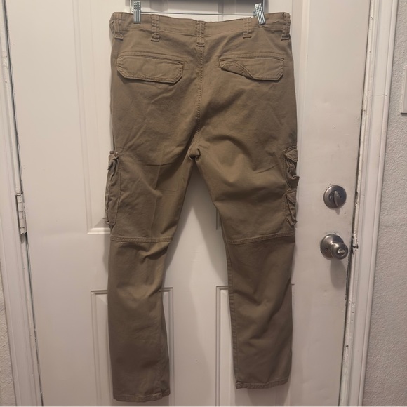 Wrangler Men's Khaki Cargo Pants - Picture 4 of 8
